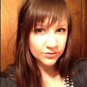 Meet your Posher, Miki